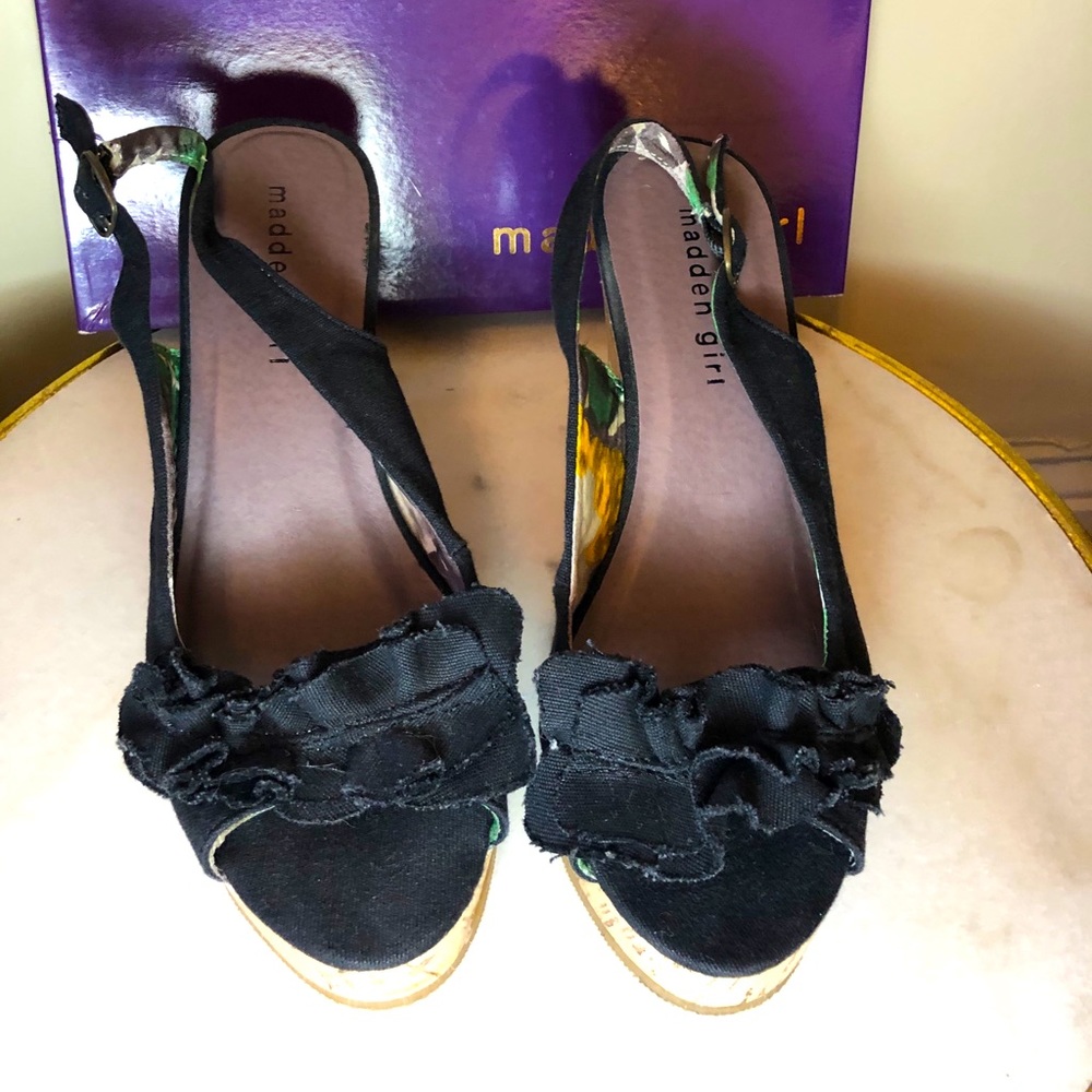 Black wedge heels. Madden Girl. 7.5